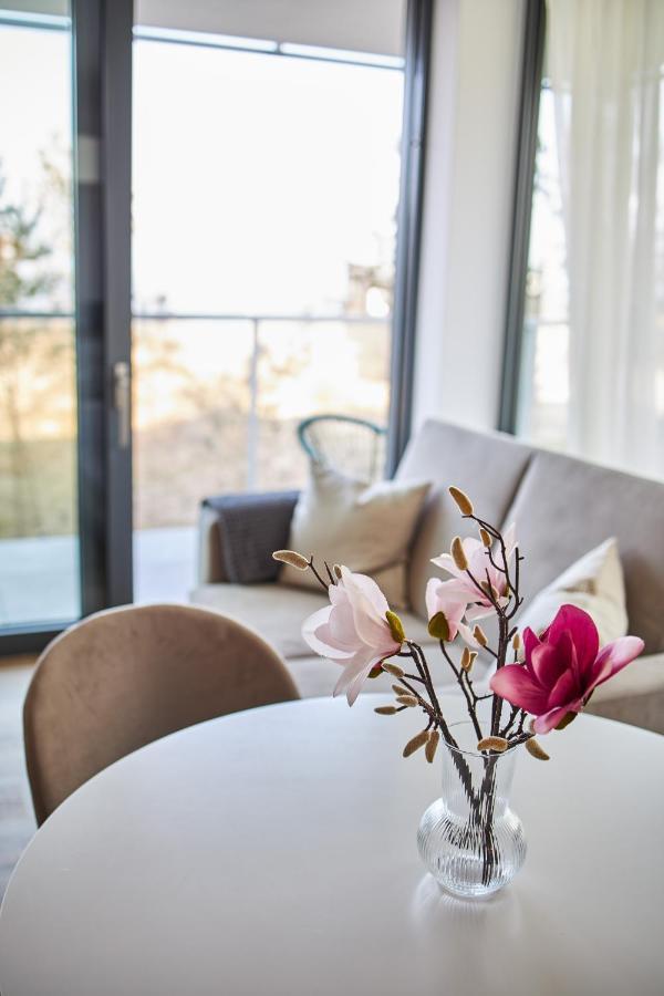 Jantaris Mielno Apartamenty Przy Plazy Exterior foto